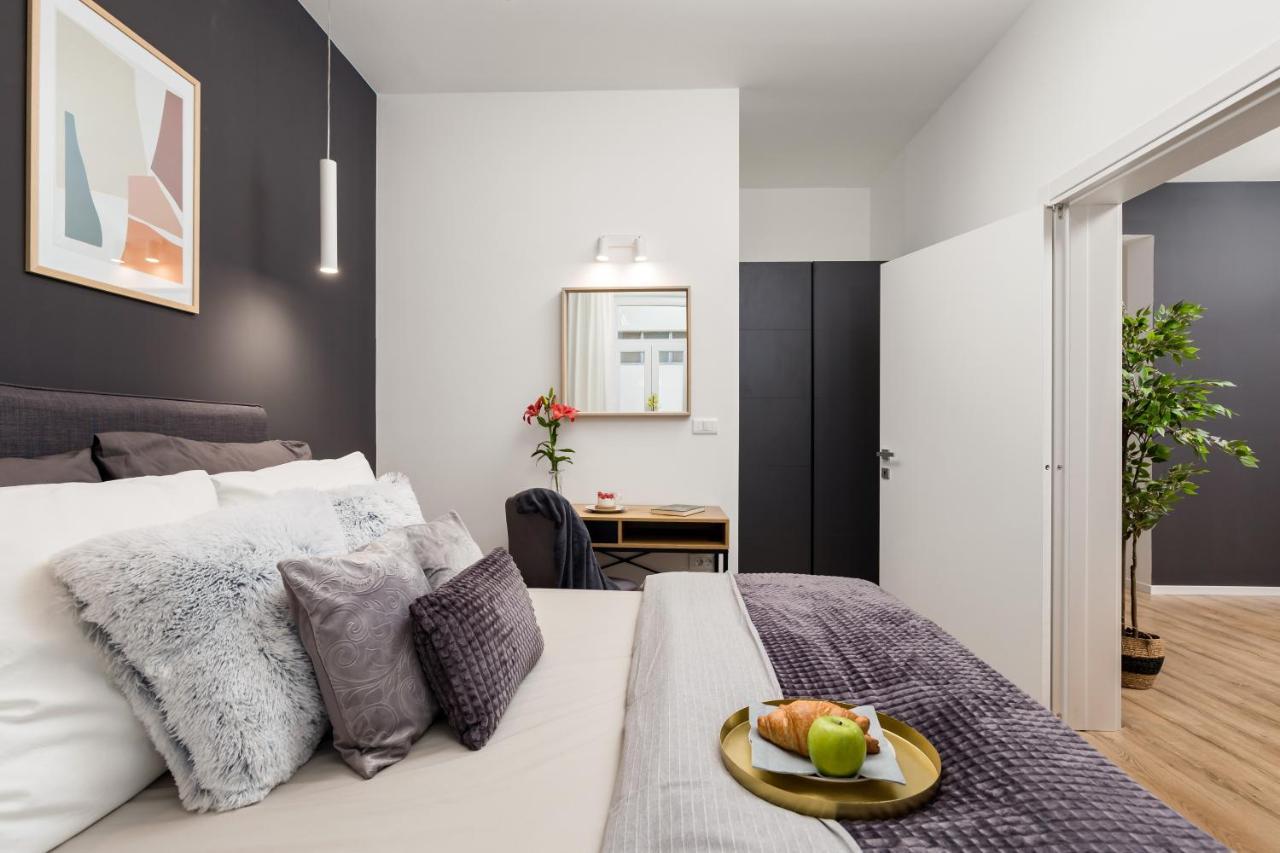 Saint Vitus Apartments With Balcony Rijeka Bagian luar foto