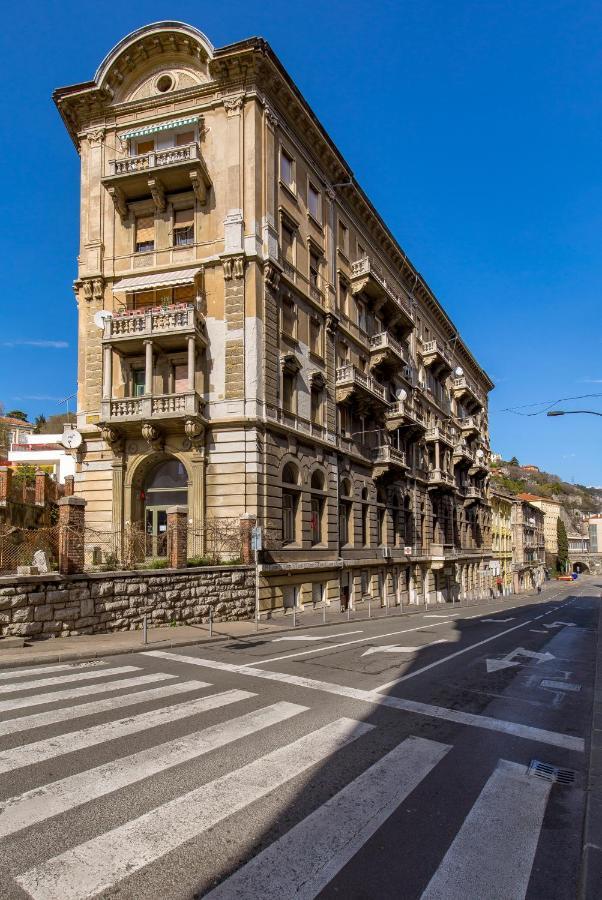 Saint Vitus Apartments With Balcony Rijeka Bagian luar foto